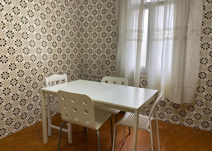 Habitación Céntrica Con Sala